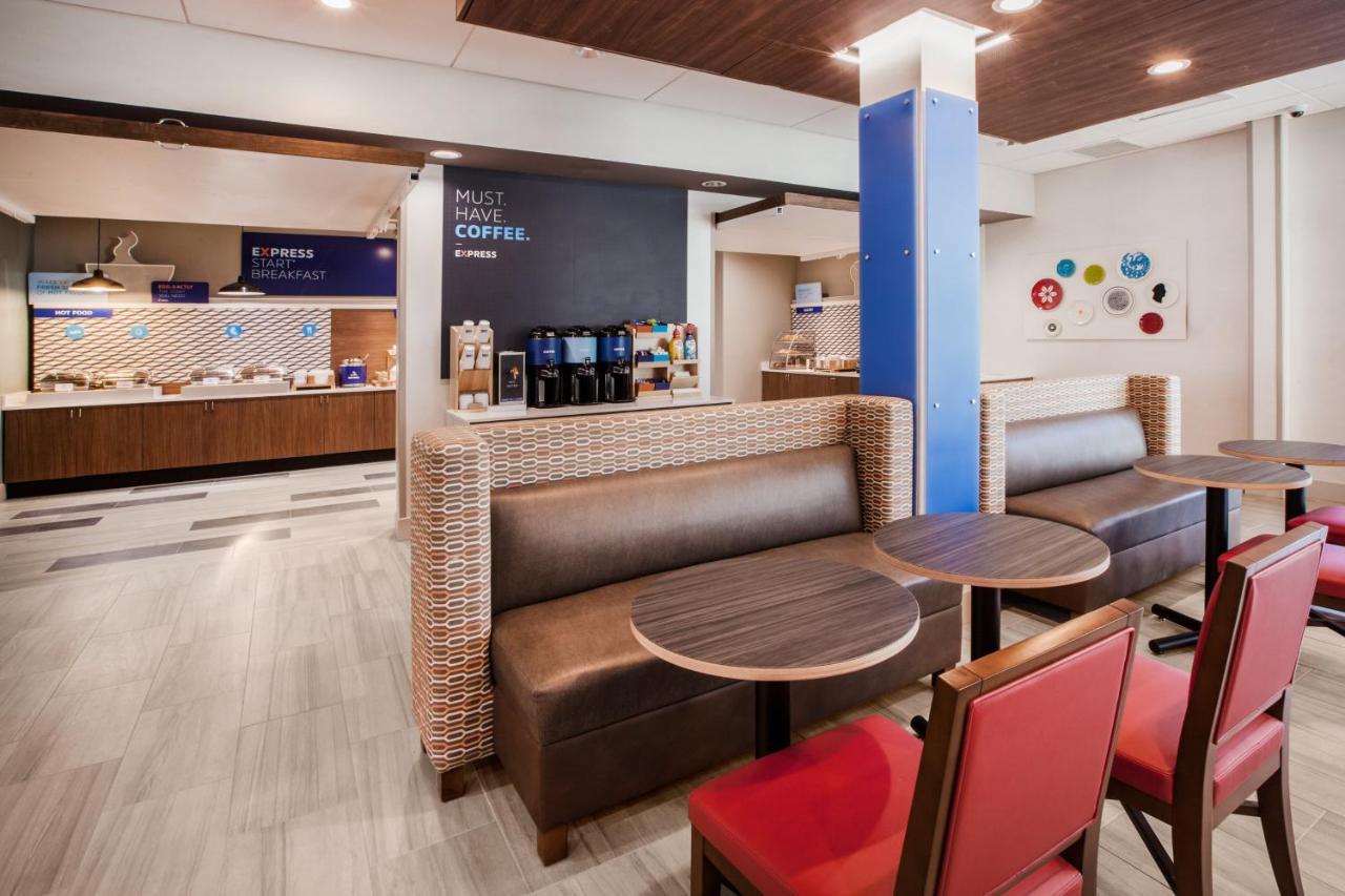Holiday Inn Express & Suites - Parsons By Ihg Dış mekan fotoğraf
